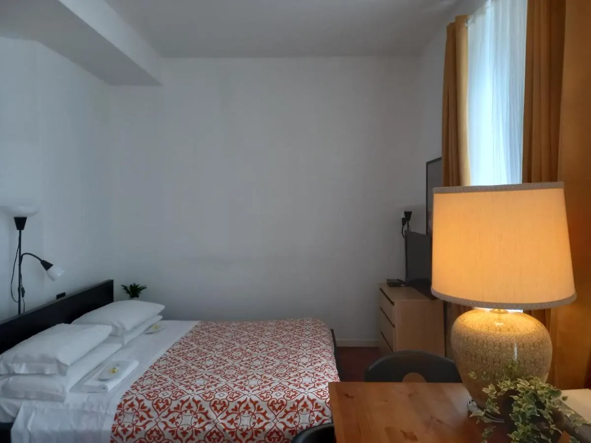 Lejlighed Milano Italien